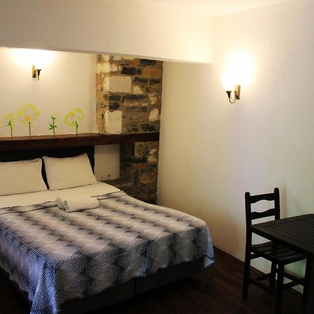 Pir Efes Konaklari Izmir Exterior foto