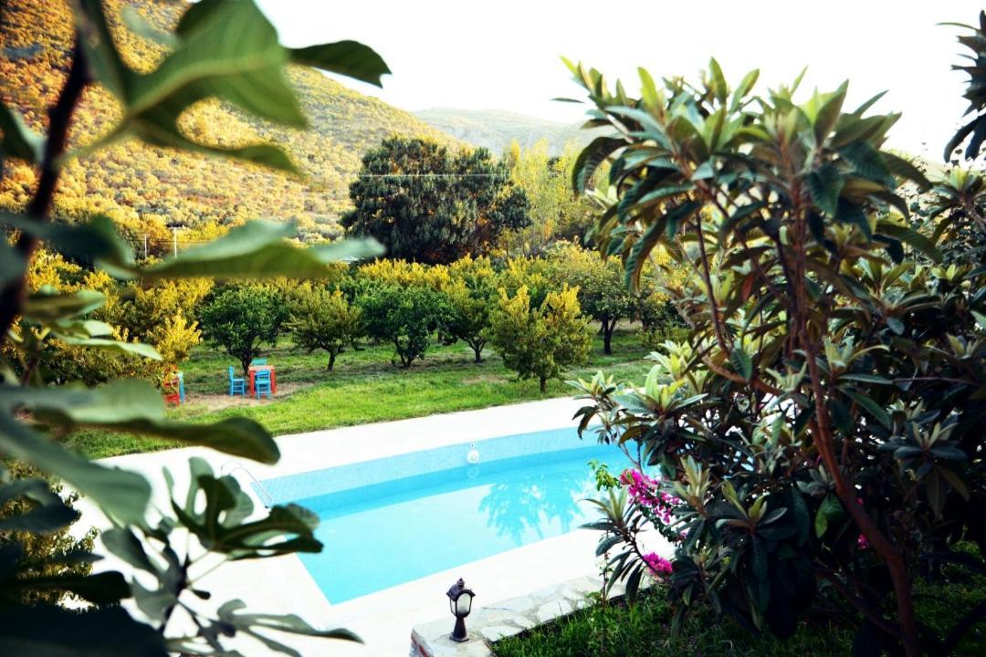 Pir Efes Konaklari Izmir Exterior foto